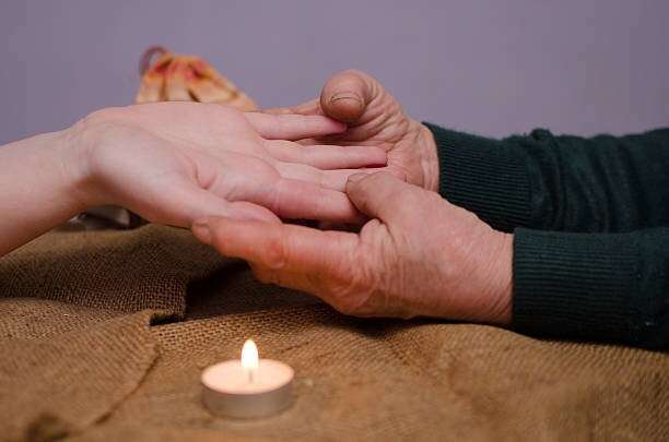 palm reading in long beach